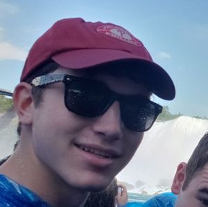 Meet your Posher, Harrison